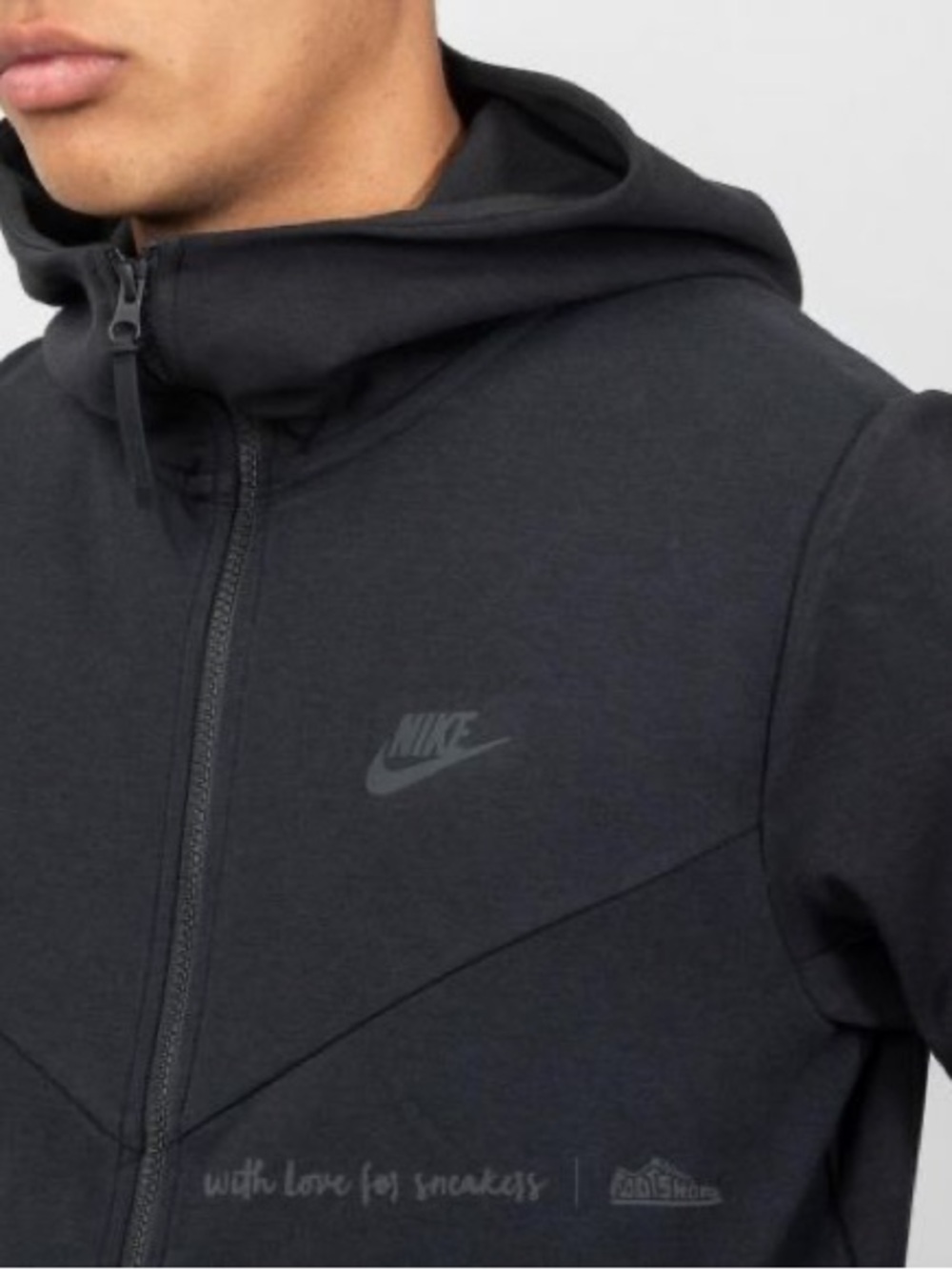 Nike Tech Fleece Lightweight Full-Zip Hoodie